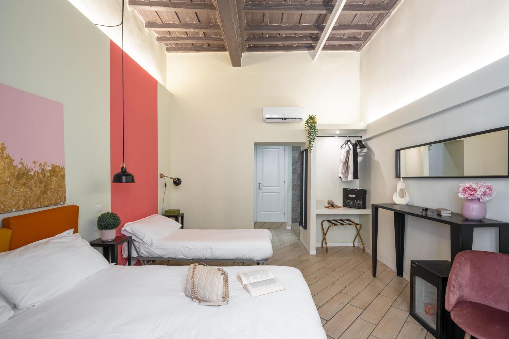 Pantheon Unique Guest house